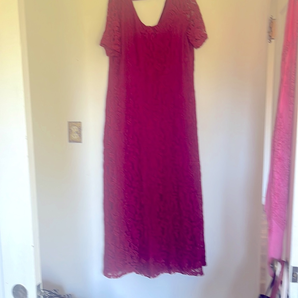 Gorgeous, lace, maxi dress.